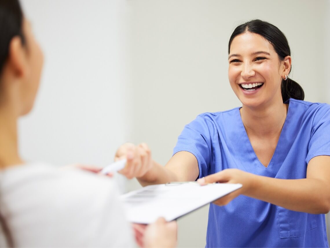 LPN vs CNA: Which Career Path Is Right For Me?