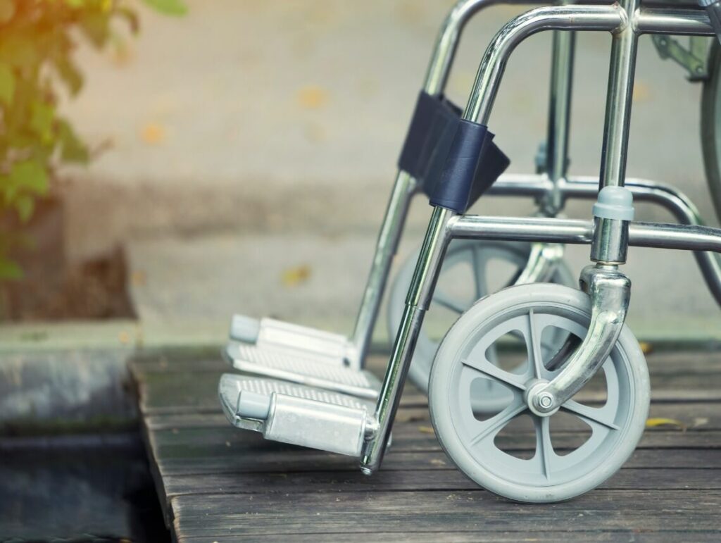 Tips for Building a Wheelchair Ramp for Your House